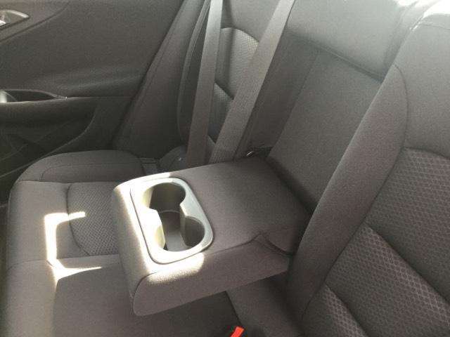 2017 Chevrolet Malibu LT 4dr Sedan